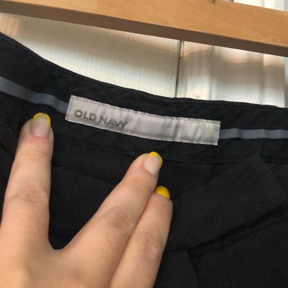 Old Navy Trousers - Picture 3 of 4